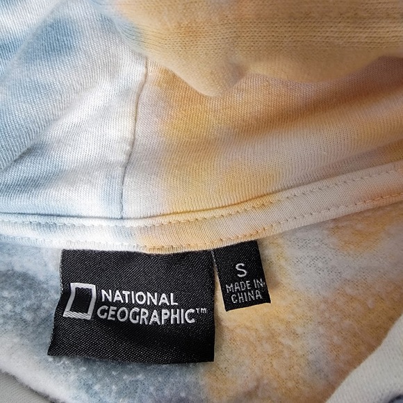 National Geographic Tie Dye Hoodie Sweatshirt Exuma Cays Bahamas Size Small - Picture 9 of 10